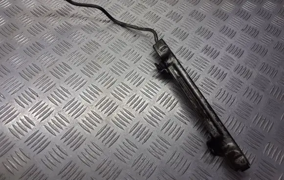 Toyota Auris 150 Fuel main line pipe