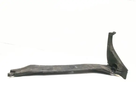 Audi A8 S8 D4 4H Fender end trim 4H0821112B