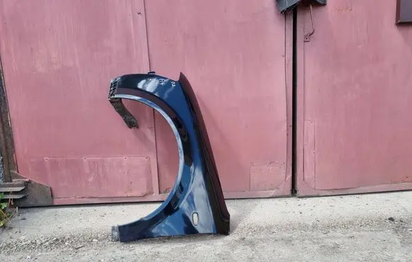 Audi A4 S4 B6 8E 8H Fender