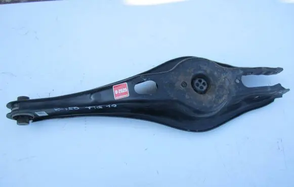 Volkswagen Tiguan Rear upper control arm/wishbone 3Q0505311F 290619WW 2KFU09C