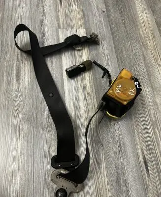 Mazda 6 Front seatbelt 0431093 GJ6AL GJ6A
