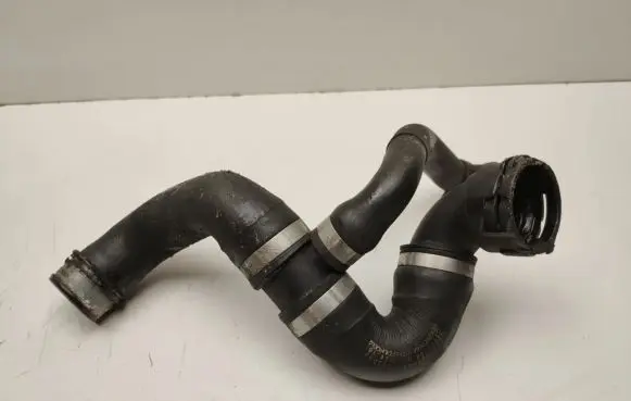 Mercedes-Benz S W222 Engine coolant pipe/hose A2225014891