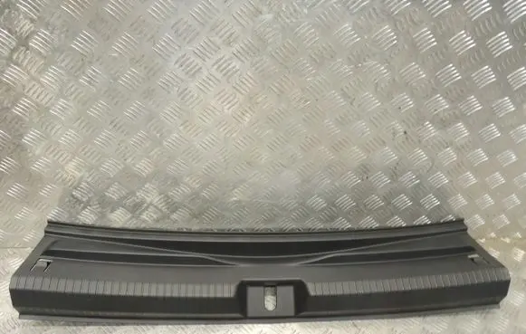 Volkswagen Golf VIII Trunk/boot sill cover protection 5H6863459B