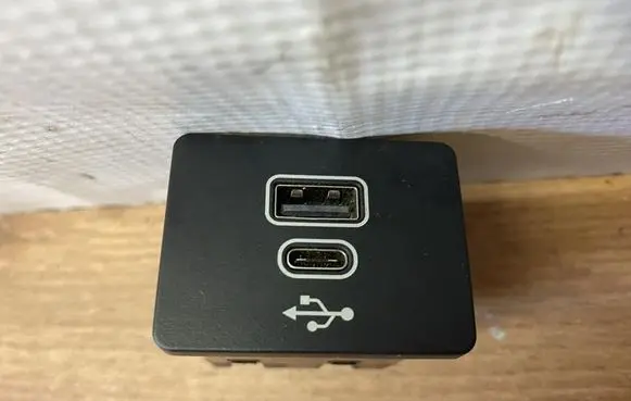 Ford Puma USB socket connector NX7T14F014AD