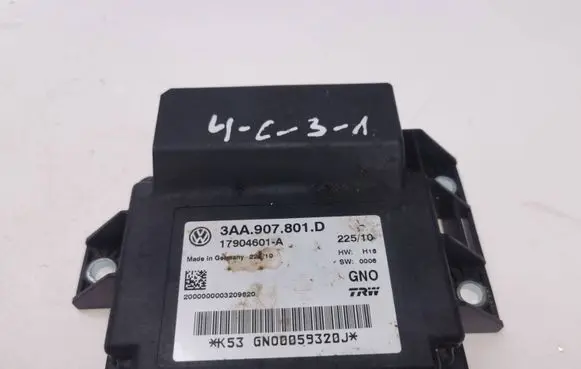 Volkswagen Tiguan Hand brake control module 3AA907801D 17904601A GN00059320J