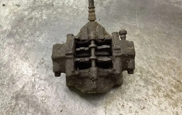 Rear brake caliper