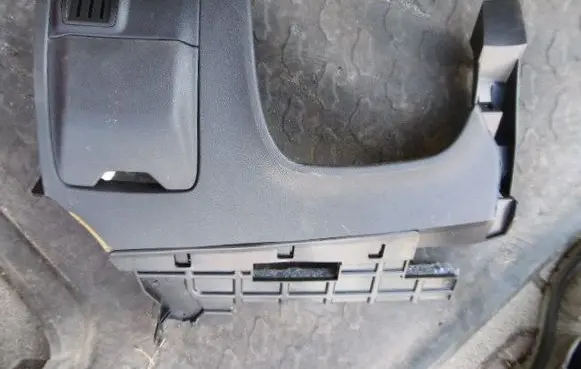 Renault Megane IV Dashboard lower bottom trim panel 689207074R