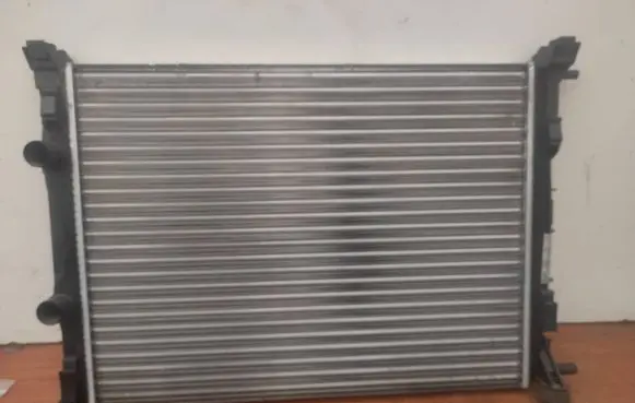 Renault Megane II Coolant radiator 63769 9884 0069906