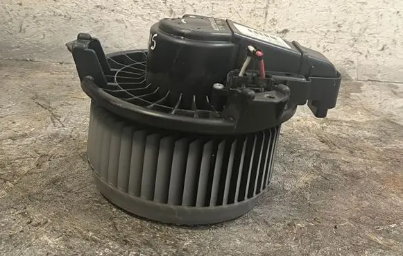 Subaru B9 Tribeca Heater fan/blower AV2727008103