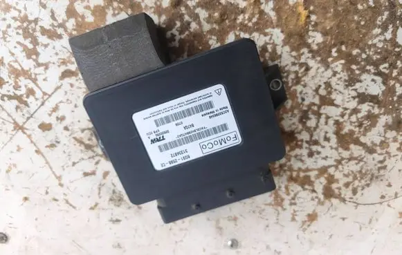 Volvo S60 Hand brake control module 6G912598CE 31334872 32620250