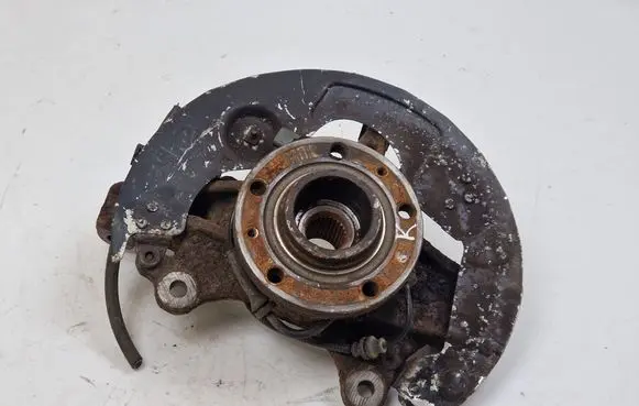 Peugeot 308 Front wheel hub