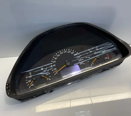 Mercedes-Benz E W210 Speedometer (instrument cluster) A2105403811 110080063002 2105403811