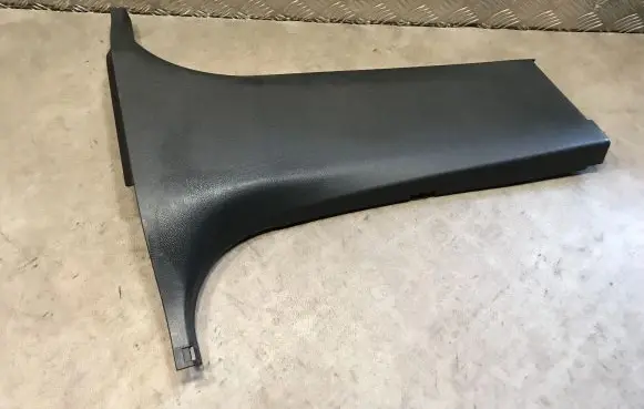 Mercedes-Benz E W212 (B) pillar trim (top) A2126904025