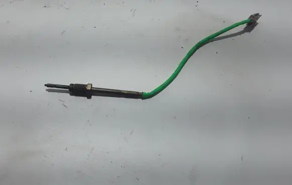 Opel Vivaro Lambda probe sensor 226408367R