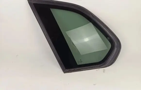 BMW X5 E70 Rear side window 7207883