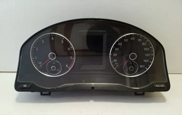 Volkswagen Golf Plus Speedometer (instrument cluster) 5M0920970H A2C53372502