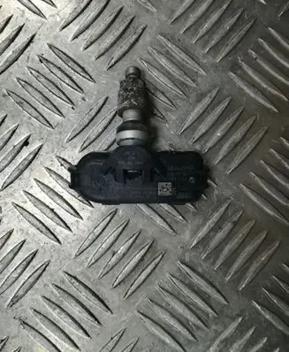 Hyundai i30 Tire pressure sensor 225816 04229F8E