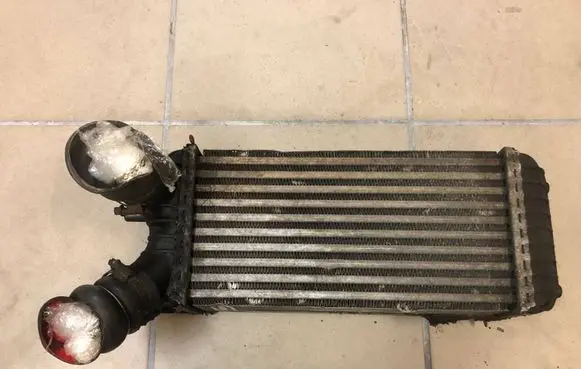 Ford C-MAX I Intercooler radiator 8V61-9L440-CD