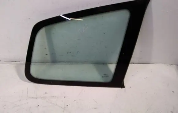 Ford Focus C-MAX Rear side window