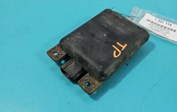 Mazda 6 Central body control module GV9S67Y80E IMPRK1551114