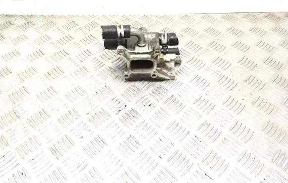 Thermostat/thermostat housing