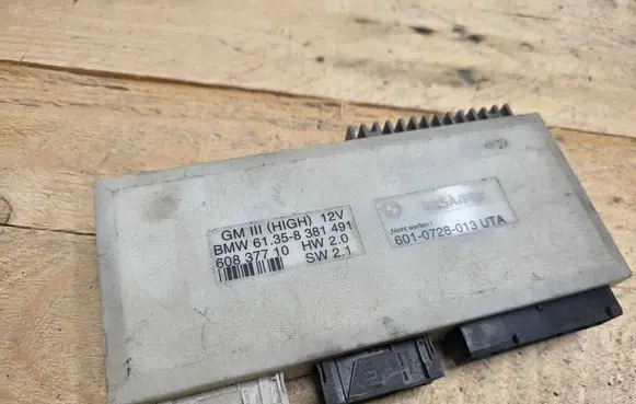 BMW 5 E39 Comfort/convenience module 8381491