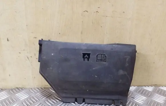 Land Rover Freelander 2 - LR2 Fuse box cover 6G9T14A076PA