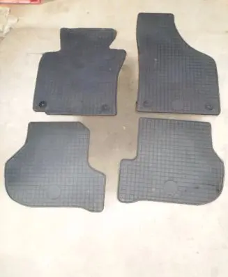 Volkswagen Golf V Car floor mat set 