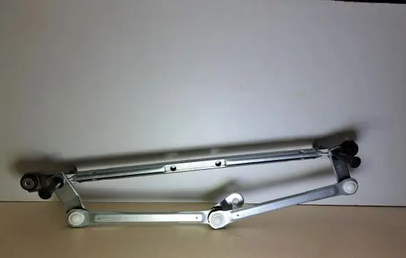 Chevrolet Captiva Front wiper linkage 20913315