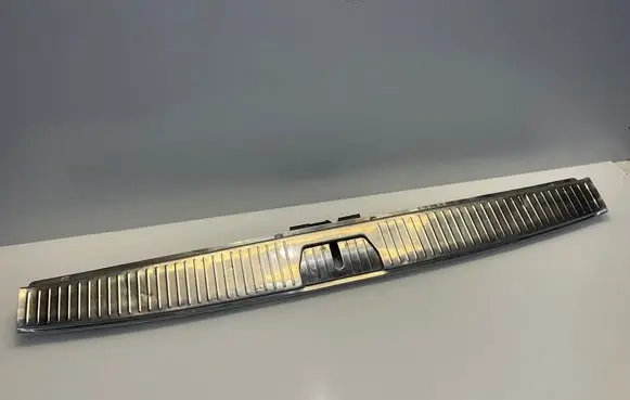 Mercedes-Benz E W211 Trunk/boot sill cover protection A2116900089 2116900089