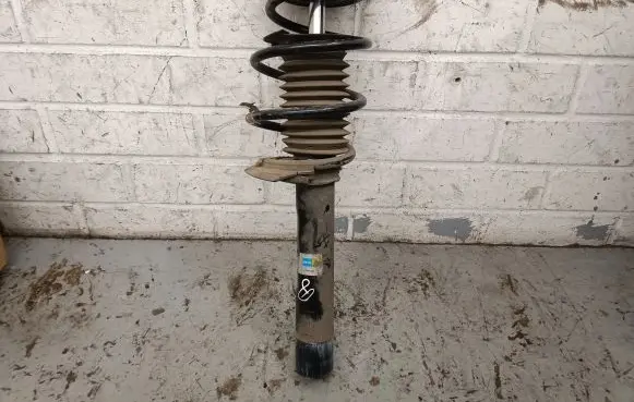 BMW 2 F46 Front shock absorber/damper