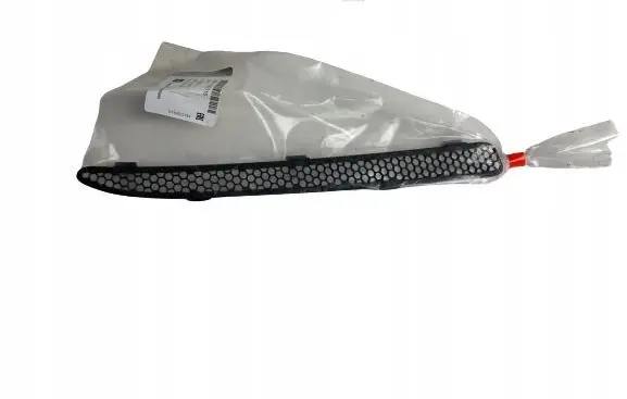 Opel Corsa E Front tow hook cap/cover 13345716