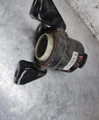 Ford Mondeo MK V Engine mount vacuum valve DG93-6F012-AF