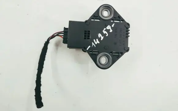 Mercedes-Benz E W212 ESP acceleration yaw rate sensor DALISID1980 A0055422618 0055422618