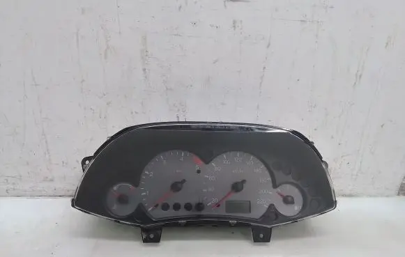 Ford Focus Speedometer (instrument cluster) 98AP10841