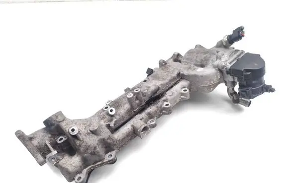 Mercedes-Benz E AMG W212 Intake manifold A6421401060