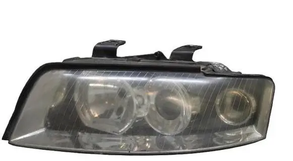 Audi A4 S4 B6 8E 8H Headlight/headlamp