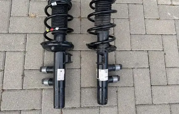 Volkswagen PASSAT B9 Front shock absorber/damper