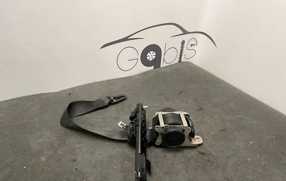 Mercedes-Benz GLC X253 C253 Front seatbelt 635374900B A0008600388 A2058600285