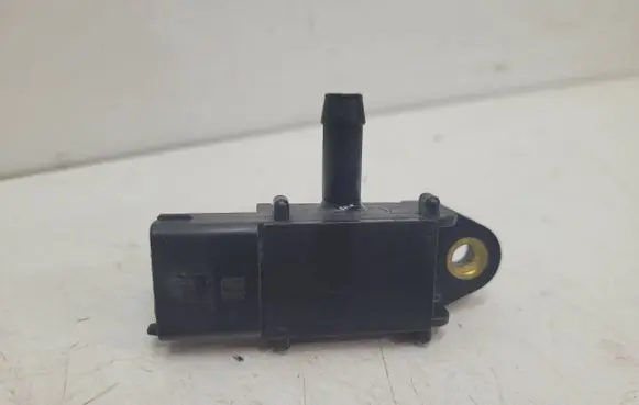 Opel Insignia A Exhaust gas pressure sensor 55566186 3098