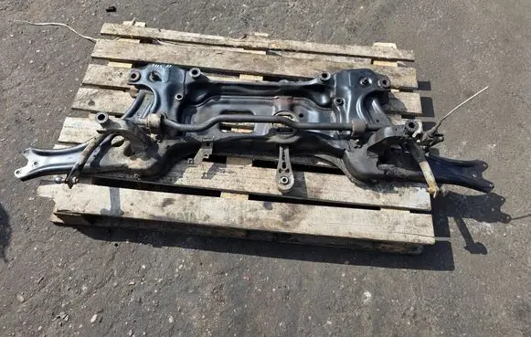 Skoda Superb B6 (3T) Front subframe