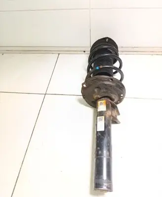 Volkswagen Golf VII Front shock absorber with coil spring 5Q0412014SA 5Q0413023FK