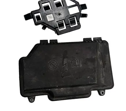 Mercedes-Benz E W213 Fuse box set A2055402328 A2055463100