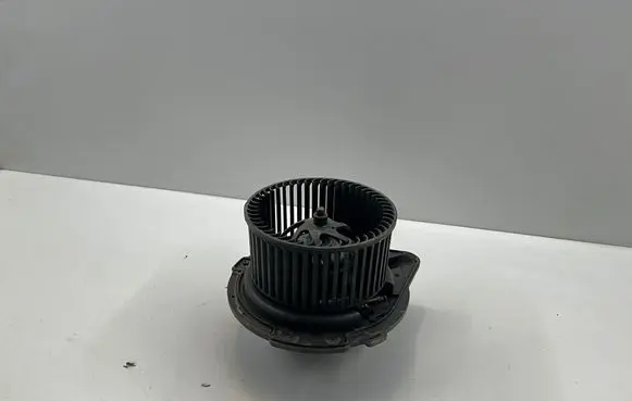 Audi A4 S4 B5 8D Heater fan/blower F664691L 8D2820021