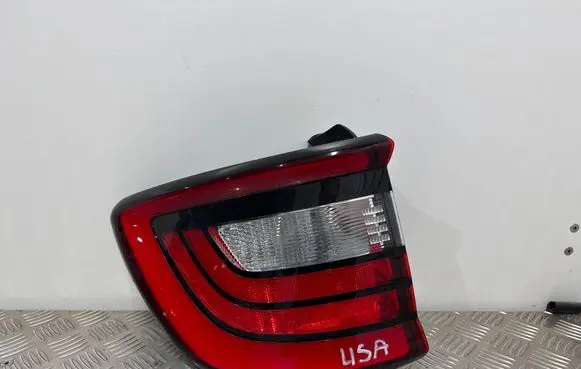 Rear/tail lights
