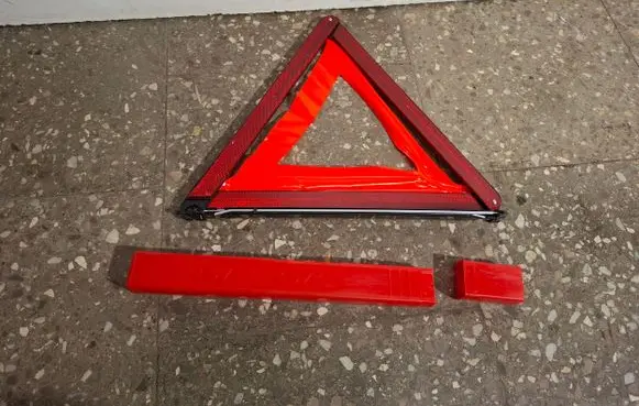 Volvo V60 Emergency warning sign 27R033996