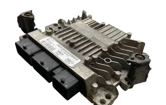 Ford Focus Engine control unit/module 7M5112A650BCE 5WS40778FT