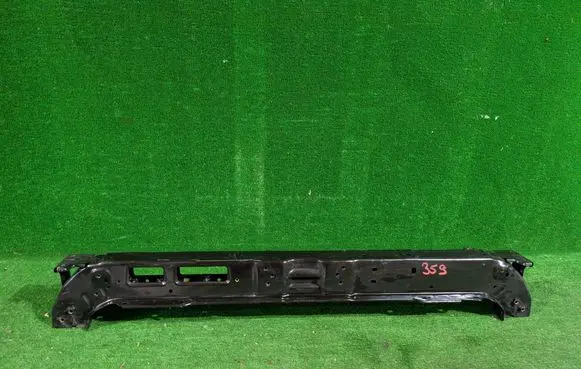 Hyundai Tucson TL Radiator support slam panel