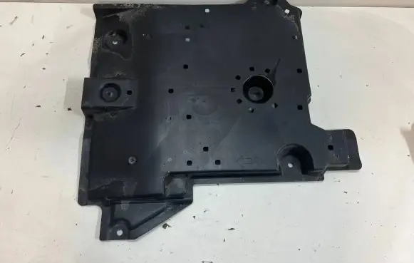 Mazda 2 Rear underbody cover/under tray DA6A561Z1