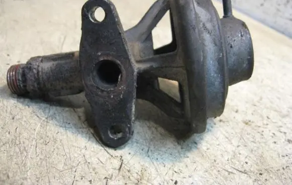 Volkswagen Sharan EGR valve APG037131501D 20J4C8V 7220570195T233